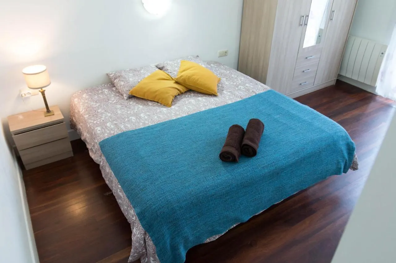 La plaza apartment San Sebastián